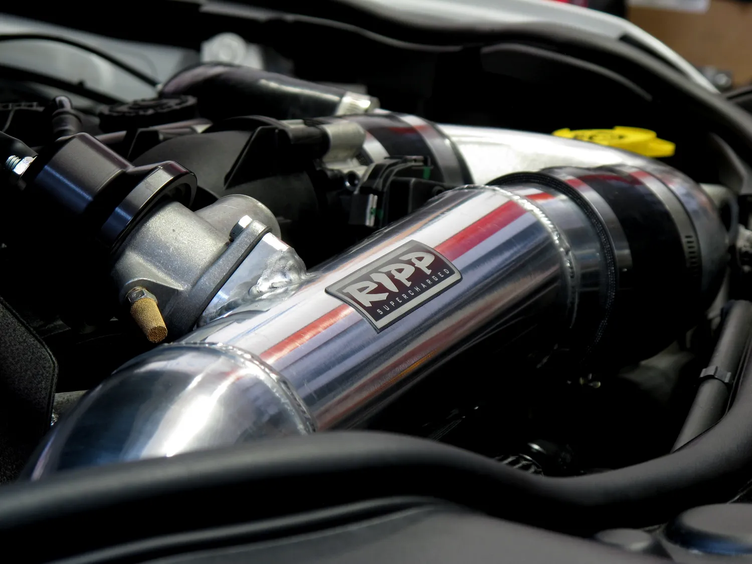 2012-2014 6.4 SRT JEEP Grand Cherokee Supercharger Kit