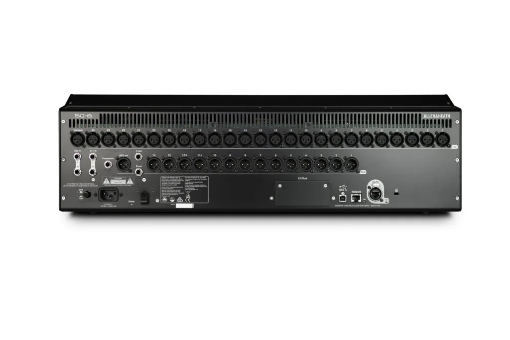 Allen & Heath SQ-6 48-Channel / 36-Bus Digital Mixer with 24 1 Motorized Faders