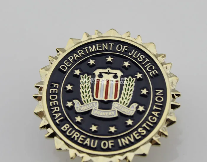 American investigation small badge justice of department//SECRET SERVICE/MARSHAL PIN  free international shipping