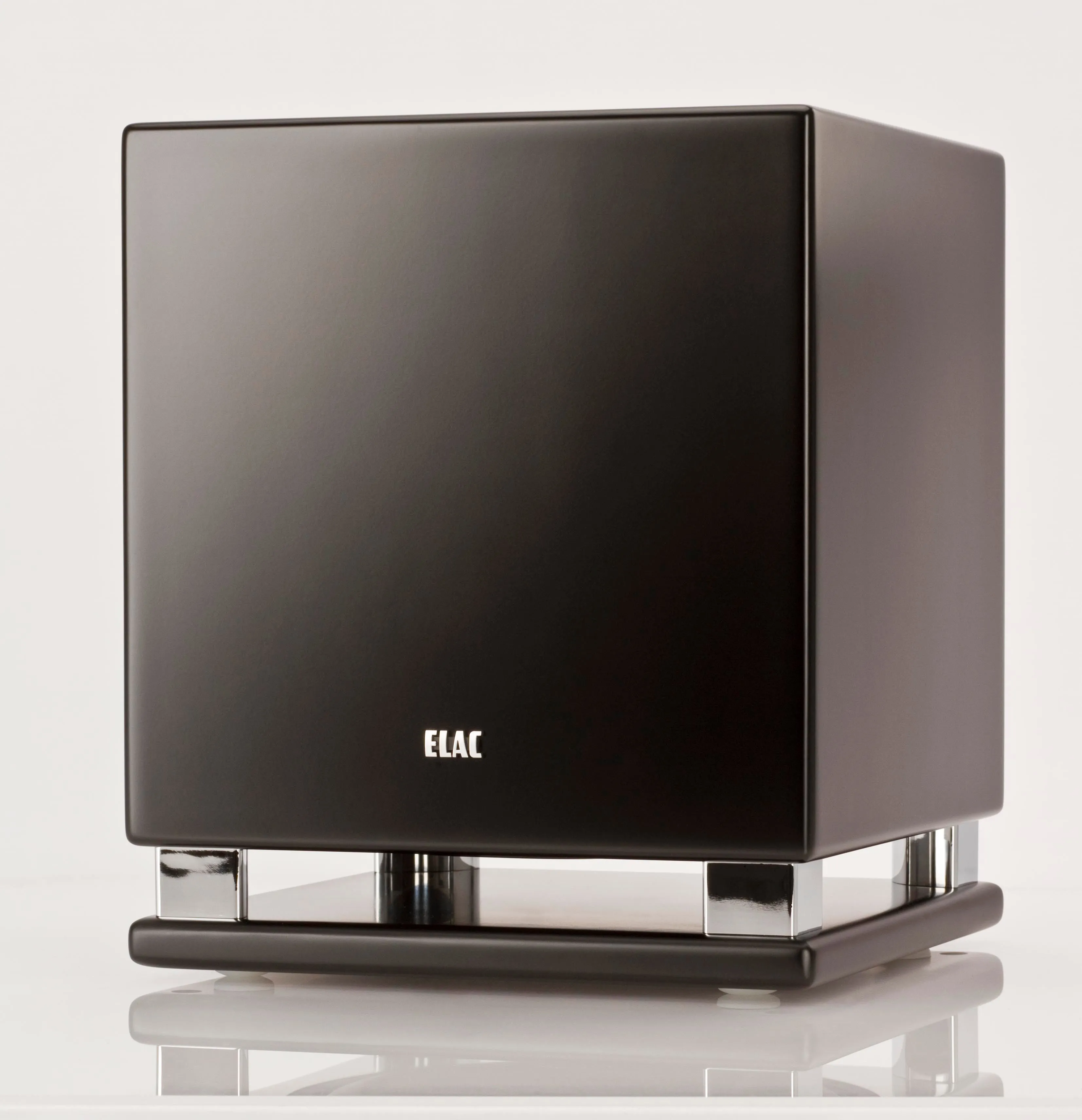 Closeout - SUB2030 10" Powered Subwoofer