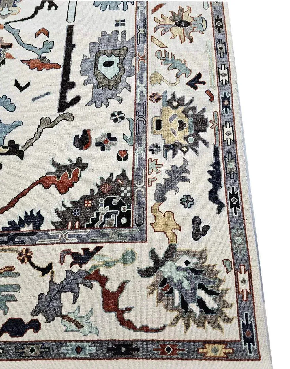 Emery Hand Knotted Oushak Rug