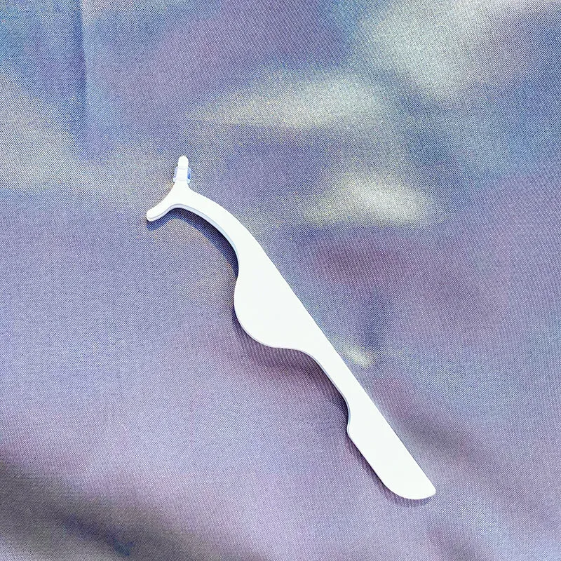 Eyelash Tweezers