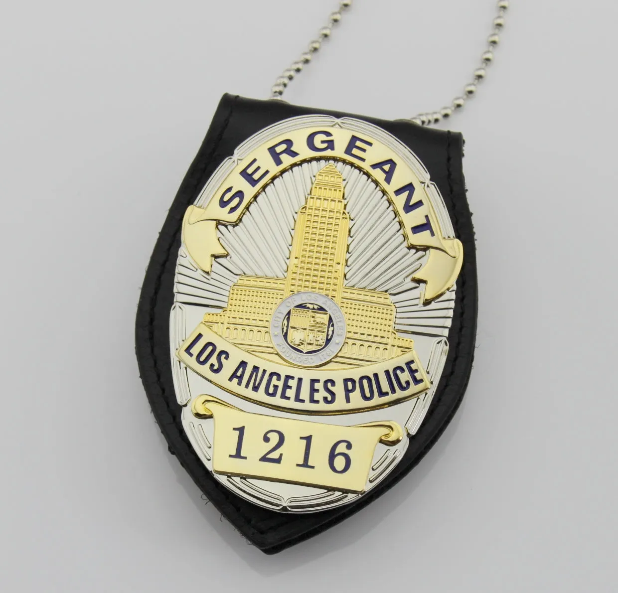 Los Angeles Police Department  LAPD Badge Replic- police officer/captain /sergeant  /detective / with suitable holder and chain