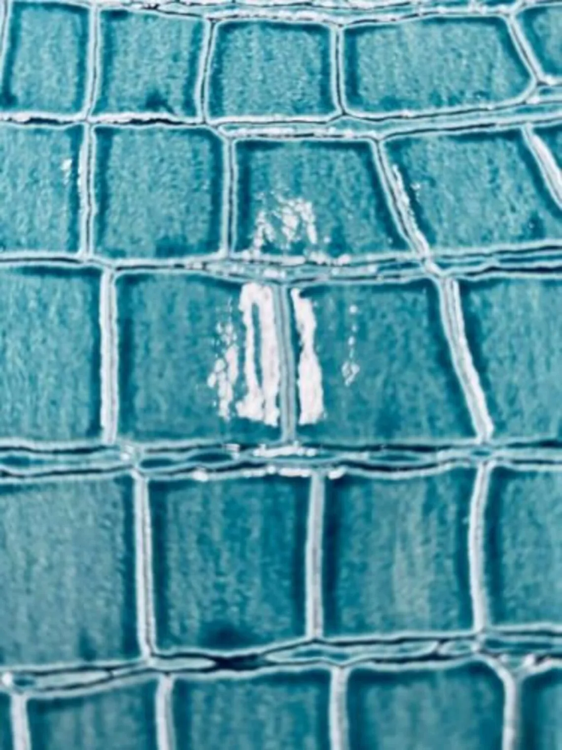 Shiny Alligator Print Vinyl  Fabric - 54" Width Realistic Faux Leather Sold By The Yard (Pick A Color)