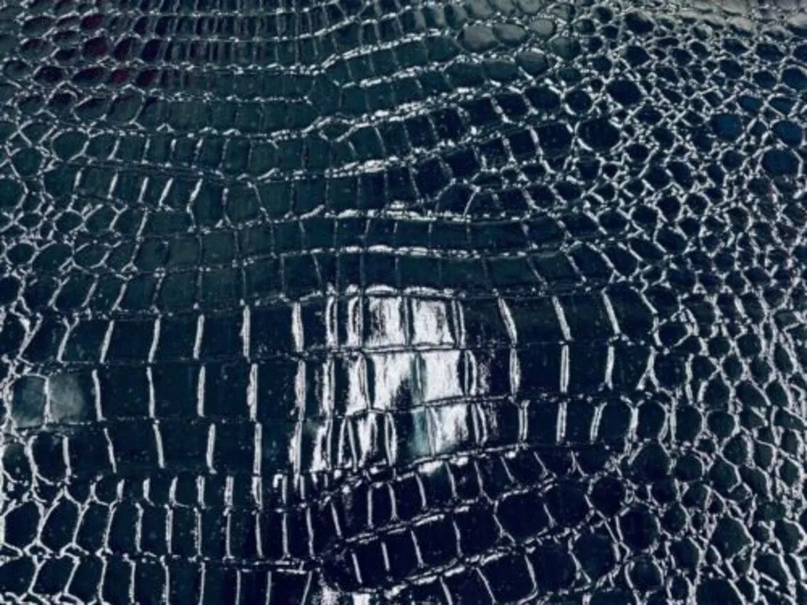 Shiny Alligator Print Vinyl  Fabric - 54" Width Realistic Faux Leather Sold By The Yard (Pick A Color)