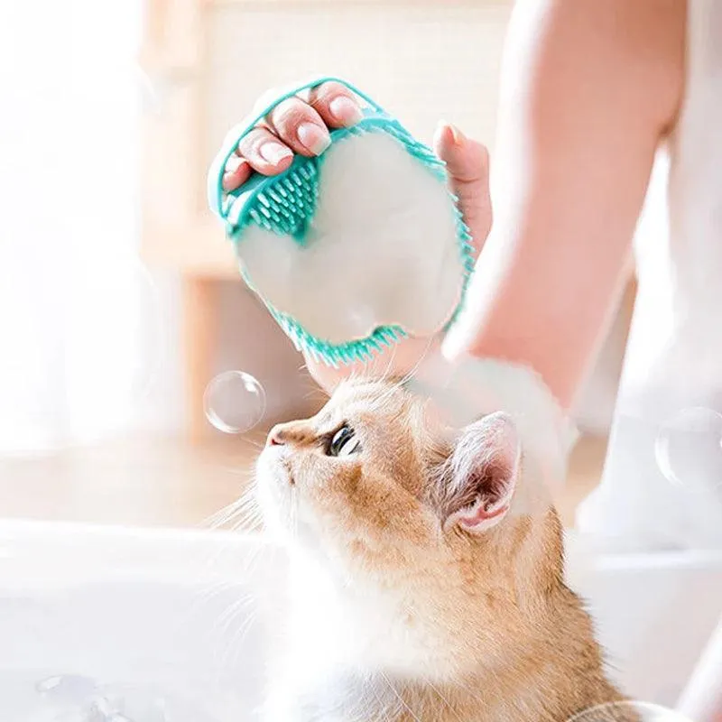 Soft Silicone Pet Bathing Brush – Shampoo Dispenser & Massager for Dogs and Cats