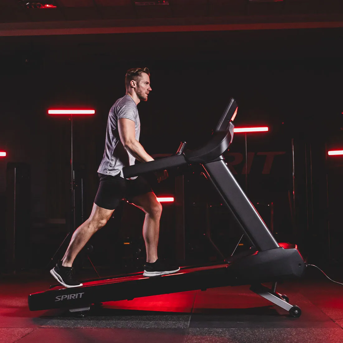 Spirit Fitness CT800  Treadmill