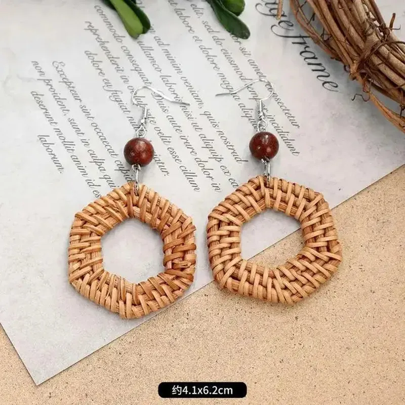 Unique Rattan Earrings Wooden Women Elegant Bohemian Long Earrings Fashion Exaggerate Big Boho Earrings Statement Jewelry 2024