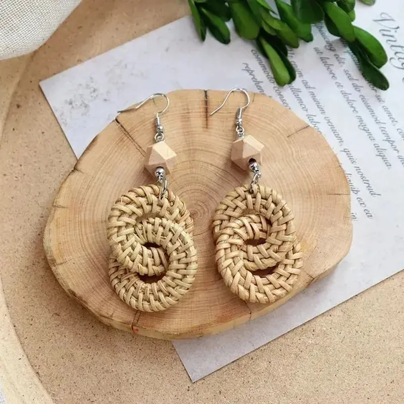 Unique Rattan Earrings Wooden Women Elegant Bohemian Long Earrings Fashion Exaggerate Big Boho Earrings Statement Jewelry 2024