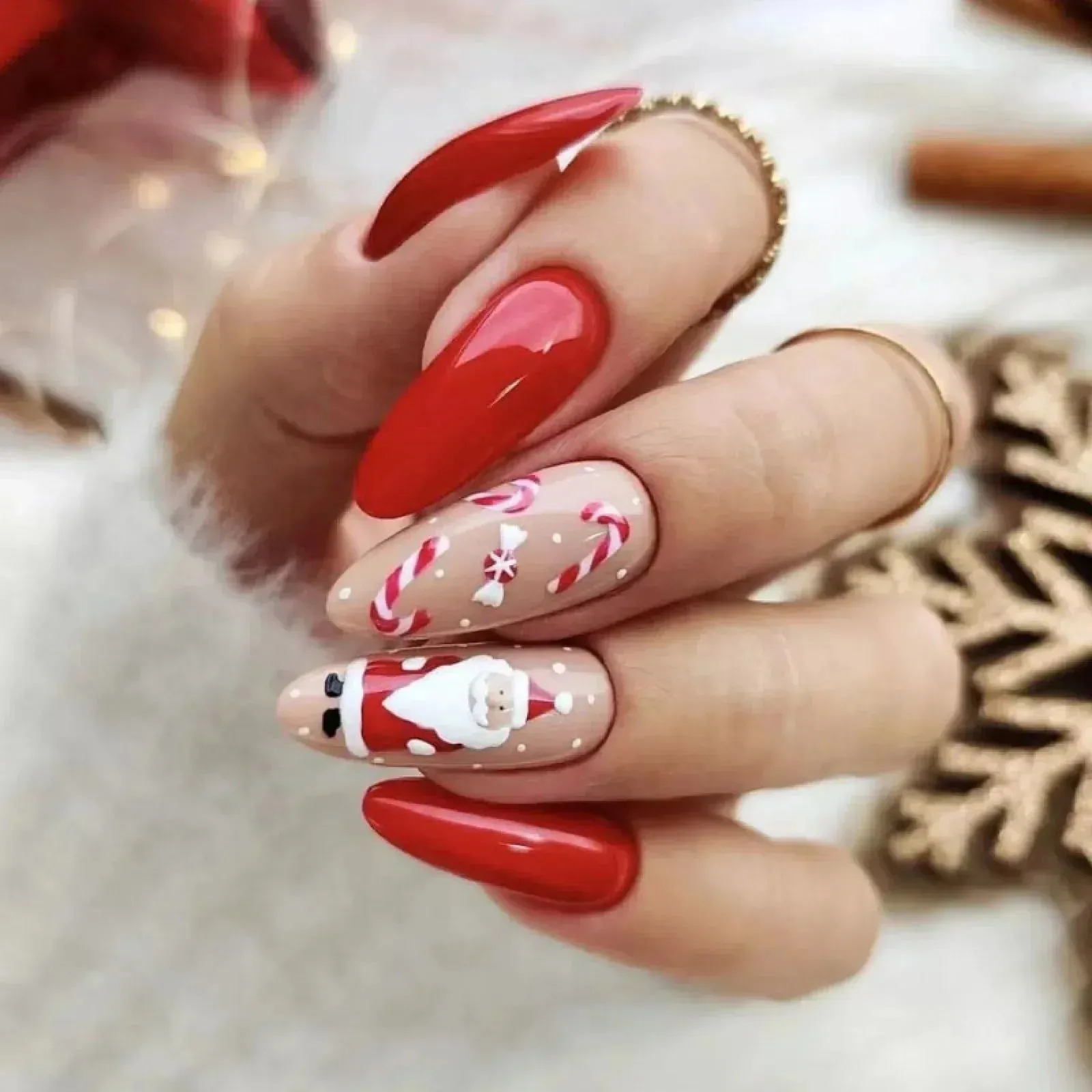 Wenkouban-24pcs Gold Powder Christmas Fake Nails Snowflake Design False Nails Art Full Cover Waterproof Removable Artificial Press on Nail