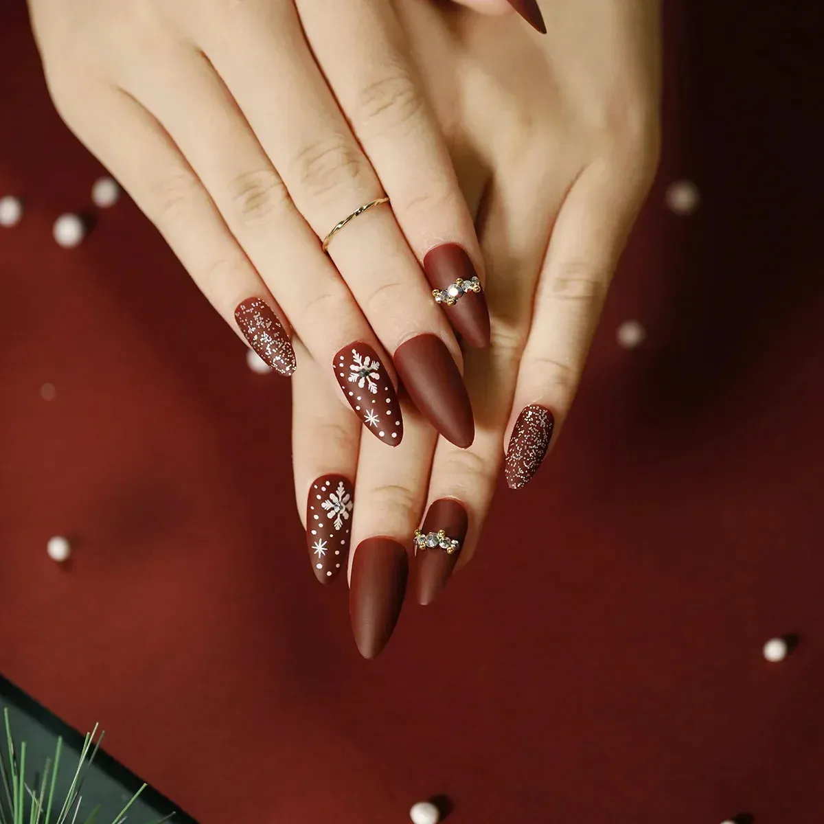 Wenkouban-24pcs Gold Powder Christmas Fake Nails Snowflake Design False Nails Art Full Cover Waterproof Removable Artificial Press on Nail