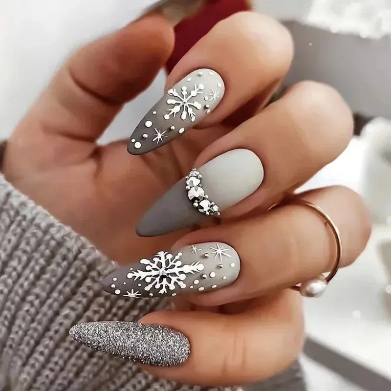 Wenkouban-24pcs Gold Powder Christmas Fake Nails Snowflake Design False Nails Art Full Cover Waterproof Removable Artificial Press on Nail