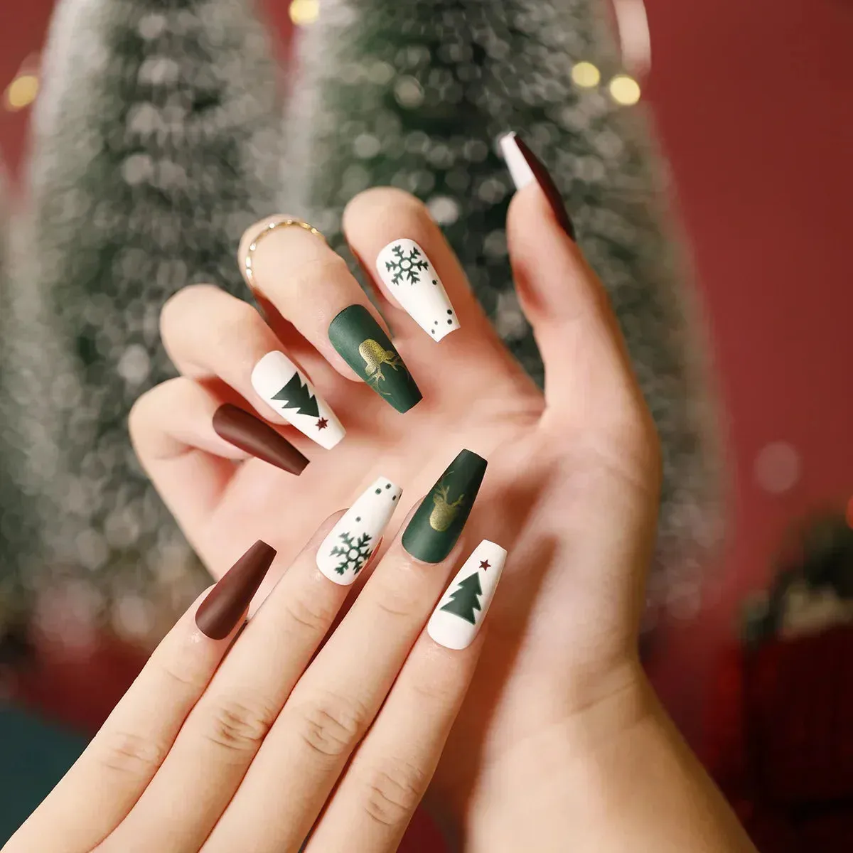 Wenkouban-24pcs Gold Powder Christmas Fake Nails Snowflake Design False Nails Art Full Cover Waterproof Removable Artificial Press on Nail
